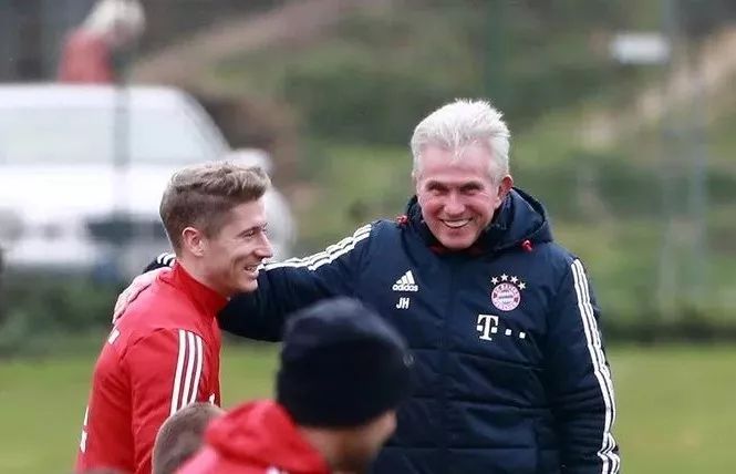 中国队都以 中国队都以