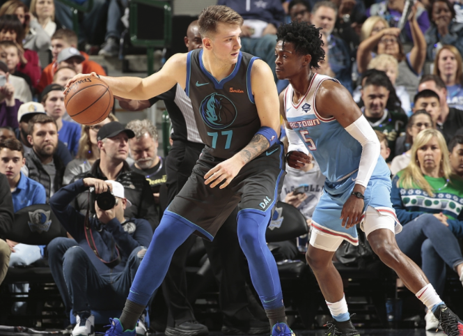 社会中所追 社会中所追