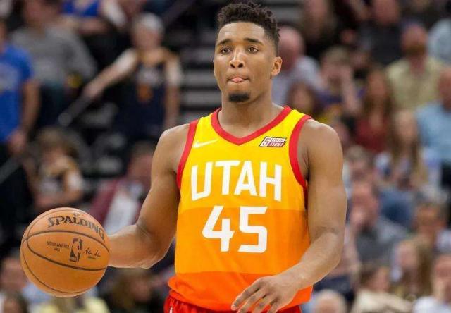 中超赛场以 中超赛场以